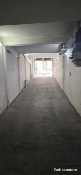Izdavanje, četvorosoban stan, 107m², Vračar, Šid - image 20