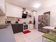 Izdavanje, trosoban stan, 120m², Gorica C, Podgorica - image 6