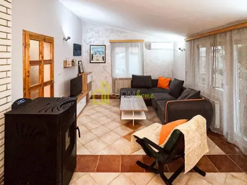 Rent, three bedroom apartment, 100m², Zabjelo, Podgorica - image 1