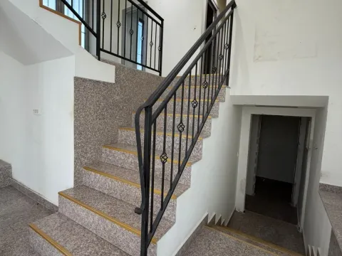 Rent, office space, 145m², Centar, Bar - image 14