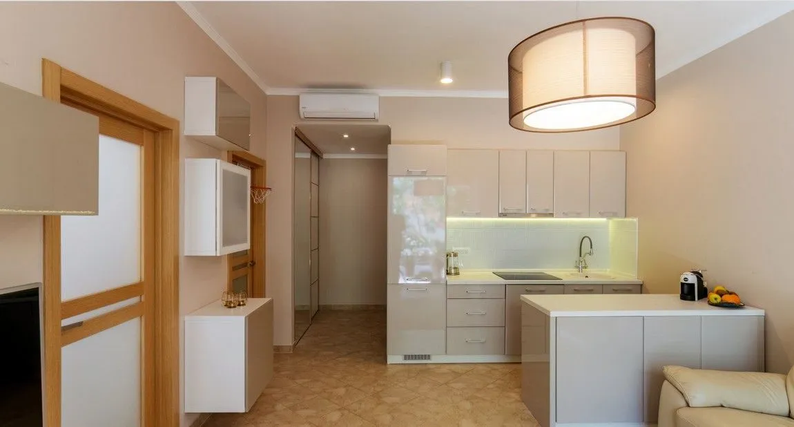 Prodaja, dvosoban stan, 178m², Orahovac, Kotor