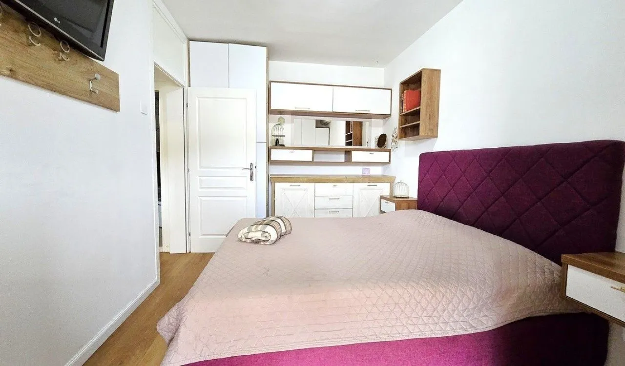Sale, one bedroom apartment, 76m², Dubovica, Budva
