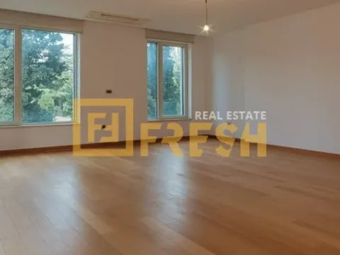 Prodaja, trosoban stan, 114m², Centar, Podgorica - image 15