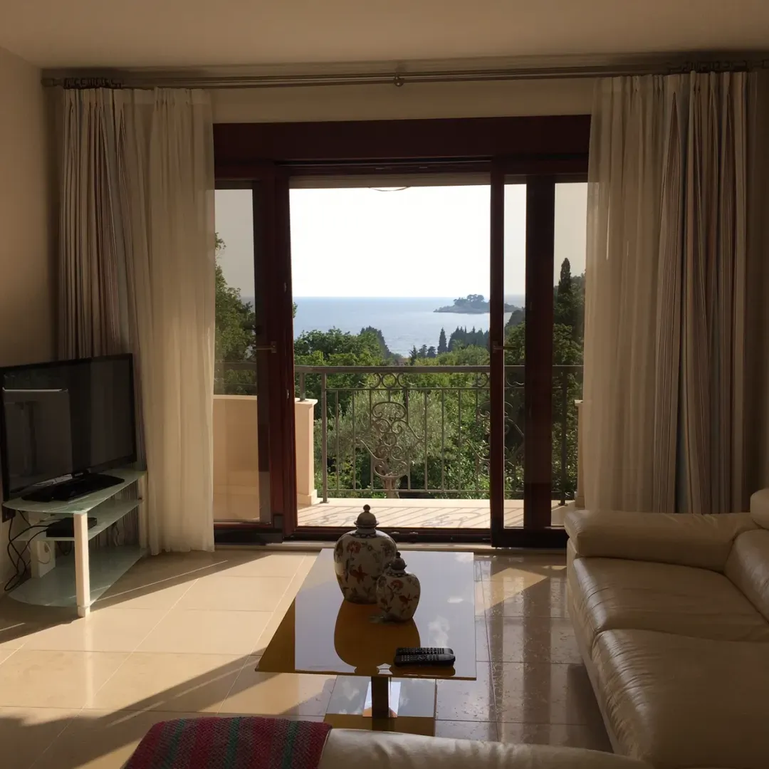 Sale, apartment, 88m², Petrovac, Budva