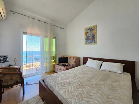 Izdavanje, kuća, 180m², Dobre Vode, Bar - image 3