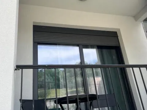 Izdavanje, garsonjera, 26m², Tivat, Crna Gora - image 7