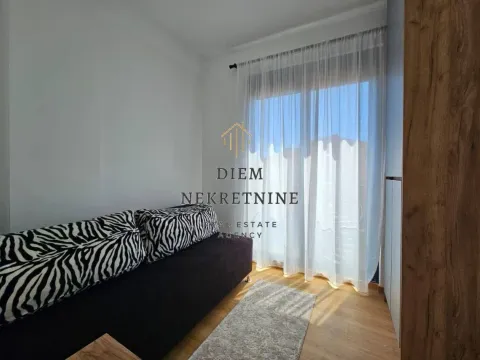 Rent, two bedroom apartment, 55m², Centar, Bar - image 9