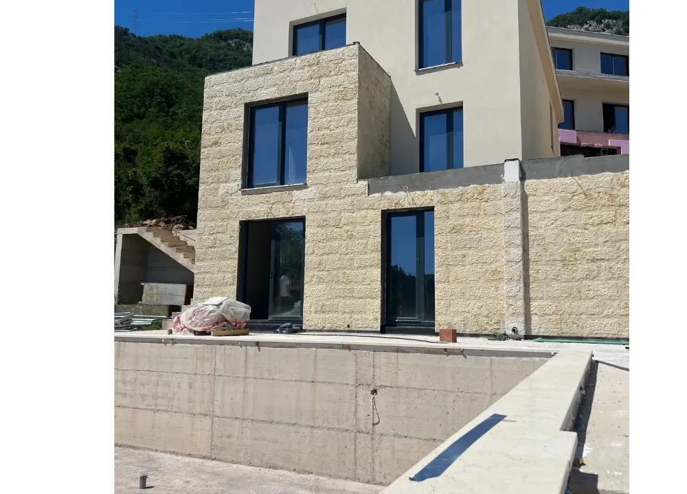 Sale, house, 326m², Podmaine, Budva