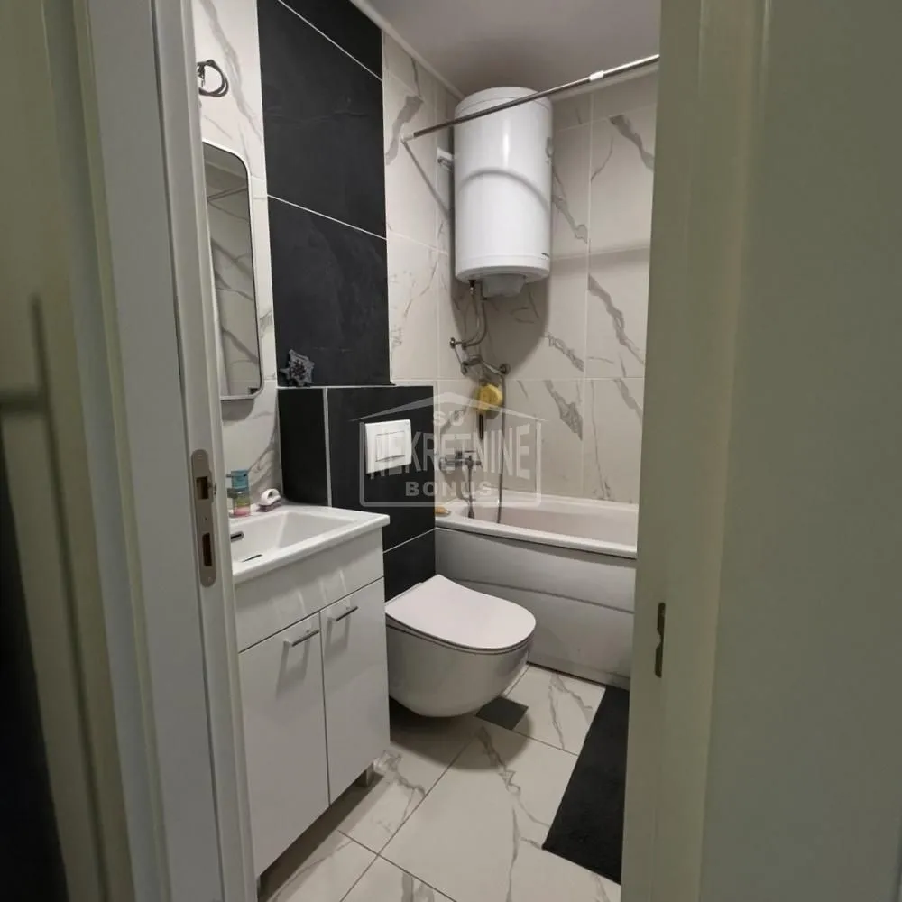 Sale, two bedroom apartment, 46m², Centar, Subotica