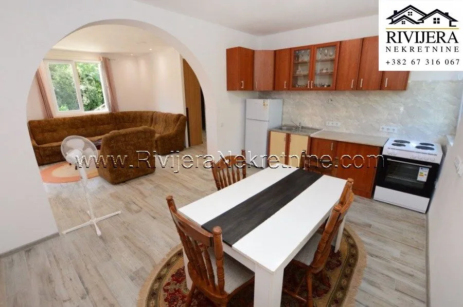 Sale, three bedroom apartment, 75m², Zelenika, Herceg Novi