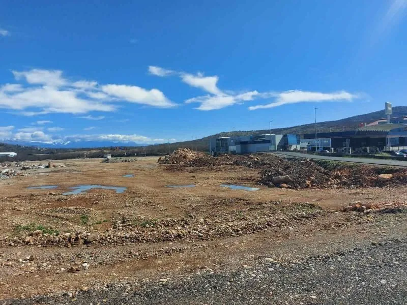 Prodaja, plac, 10000m², Podgorica, Crna Gora