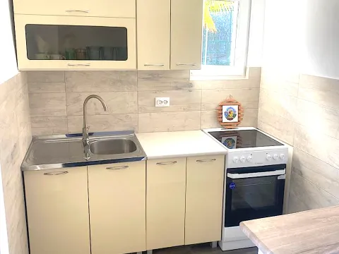 Sale, house, 105m², Krašići, Tivat - image 10