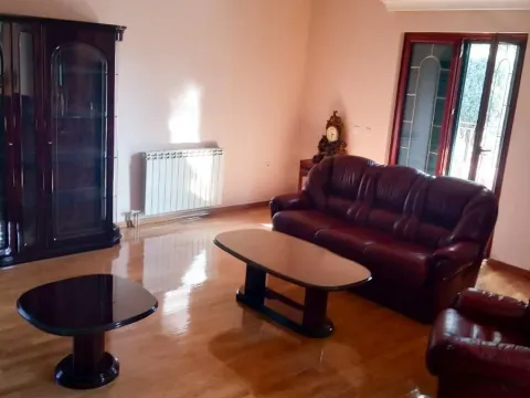 Sale, house, 350m², Zabjelo, Podgorica - image 7