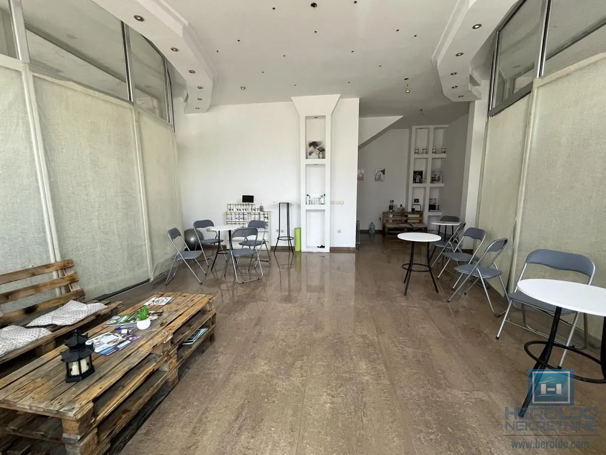 Sale, office space, 46m², Centar, Jagodina
