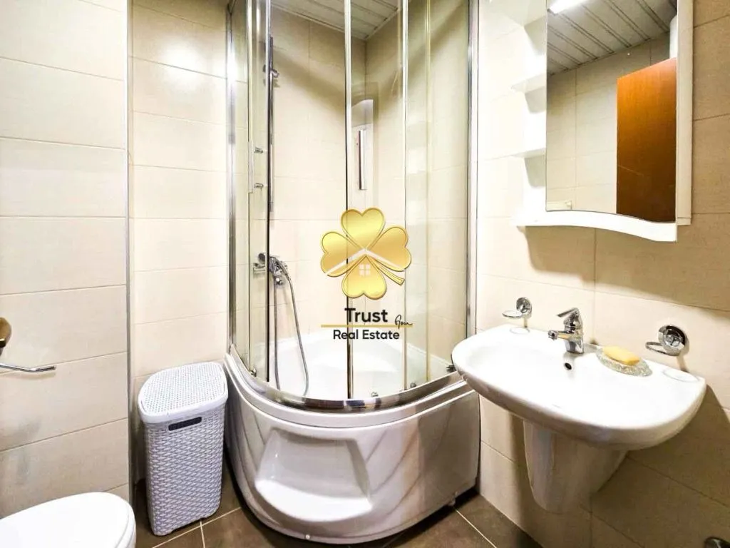 Rent, two bedroom apartment, 70m², City Kvart, Podgorica