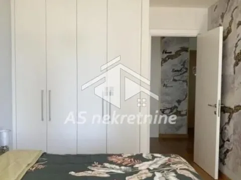 Rent, two bedroom apartment, 63m², Savski Venac, Beograd - image 13