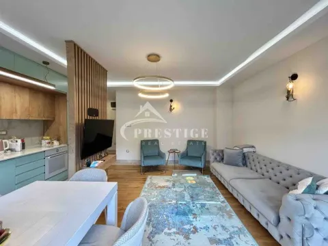 Izdavanje, dvosoban stan, 70m², Preko Morače, Podgorica