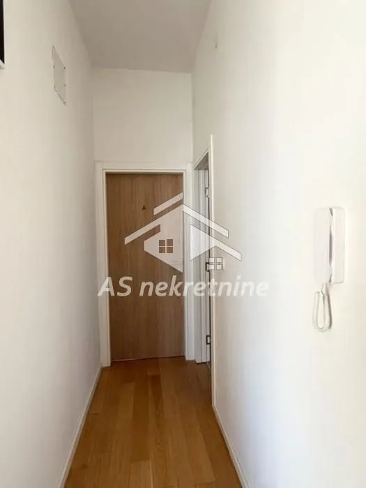 Rent, three bedroom apartment, 160m², Višnjička Banja, Palilula Sve Podlokacije