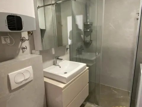 Izdavanje, dvosoban stan, 48m², Neimar, Vračar Sve Podlokacije - image 13