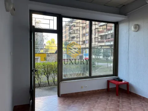 Poslovni prostor in Pejton