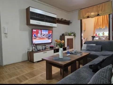 Stan in Novo naselje
