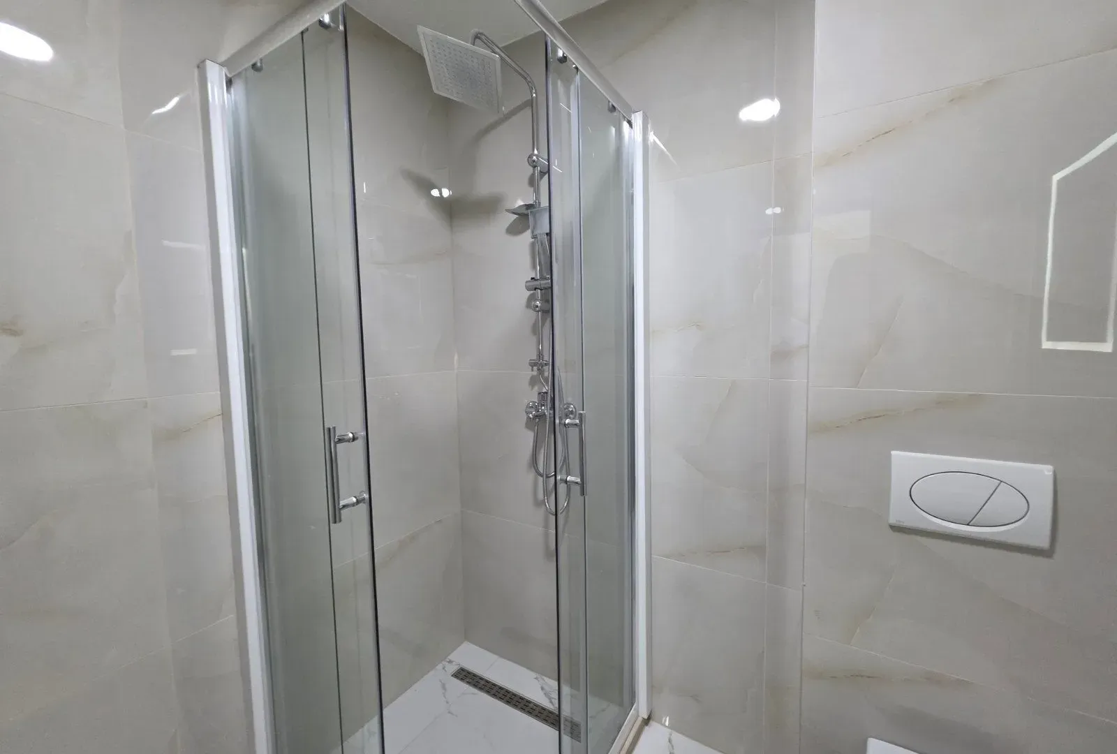 Sale, two bedroom apartment, 58m², Bečići, Budva