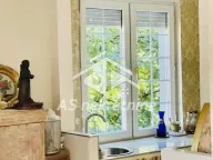 Izdavanje, trosoban stan, 110m², Stari Grad, Beograd - image 14