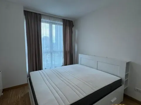 Izdavanje, trosoban stan, 81m², Savski Venac, Beograd - image 6