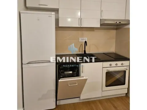 Izdavanje, trosoban stan, 69m², Šumice, Beograd - image 4