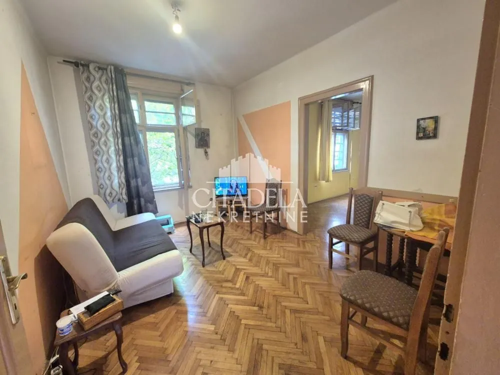 Prodaja, dvosoban stan, 54m², Crveni Krst, Beograd