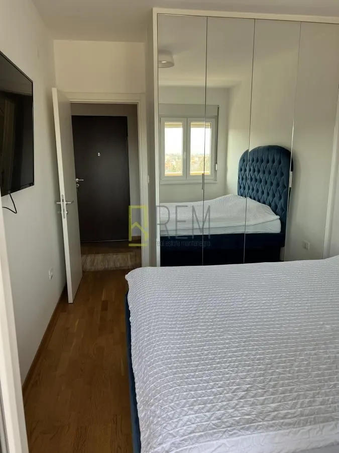 Rent, one bedroom apartment, 43m², City Kej, Podgorica