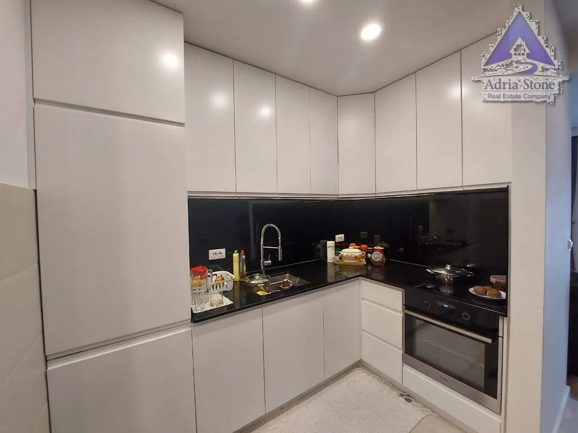 Prodaja, trosoban stan, 89m², Seljanovo, Tivat