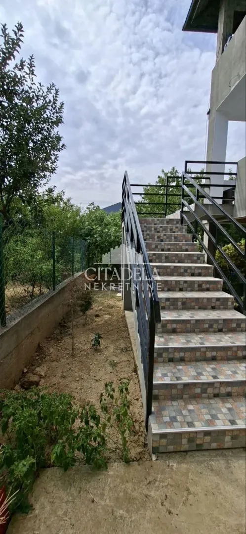 Rent, three bedroom apartment, 69m², Jajinci, Voždovac Sve Podlokacije