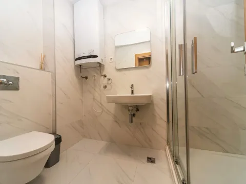 Rent, one bedroom apartment, 46m², New City, Podgorica - image 6