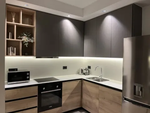 Izdavanje, trosoban stan, 90m², Beograd Na Vodi, Beograd - image 2