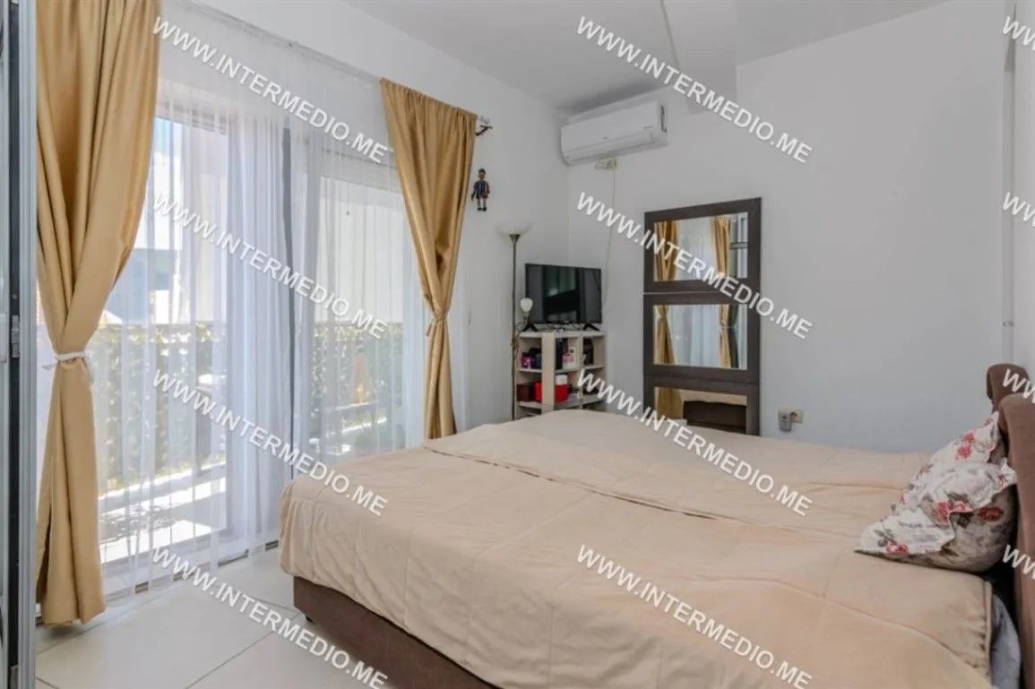 Prodaja, jednosoban stan, 56m², Topla, Herceg Novi