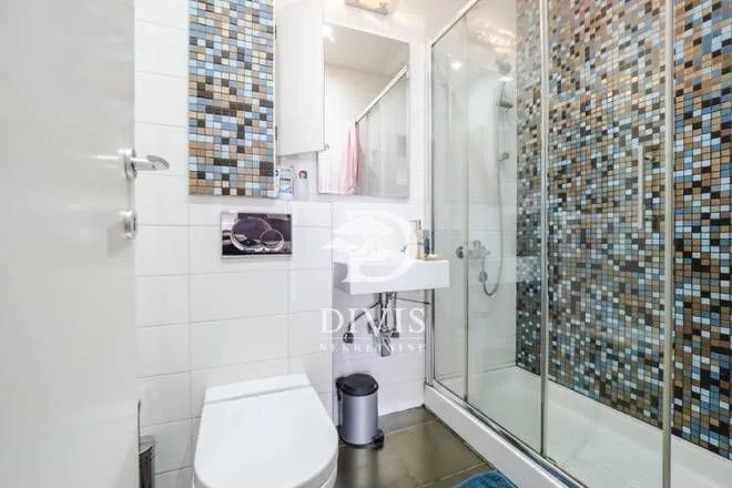 Izdavanje, stan, 153m², Fon (Fon - Bilećka), Voždovac Sve Podlokacije