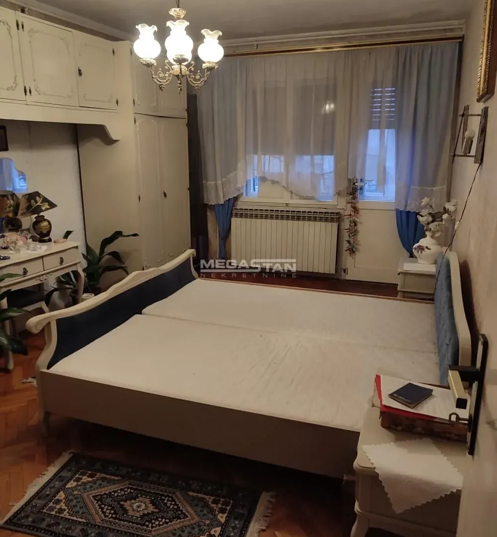 Prodaja, stan, 120m², Cerak, Beograd