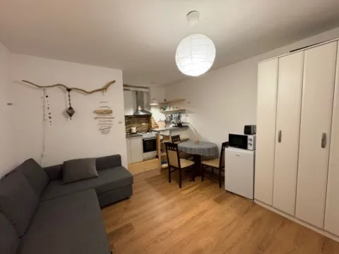 Stan na dan, jednosoban stan, 25m2, Centar, Budva