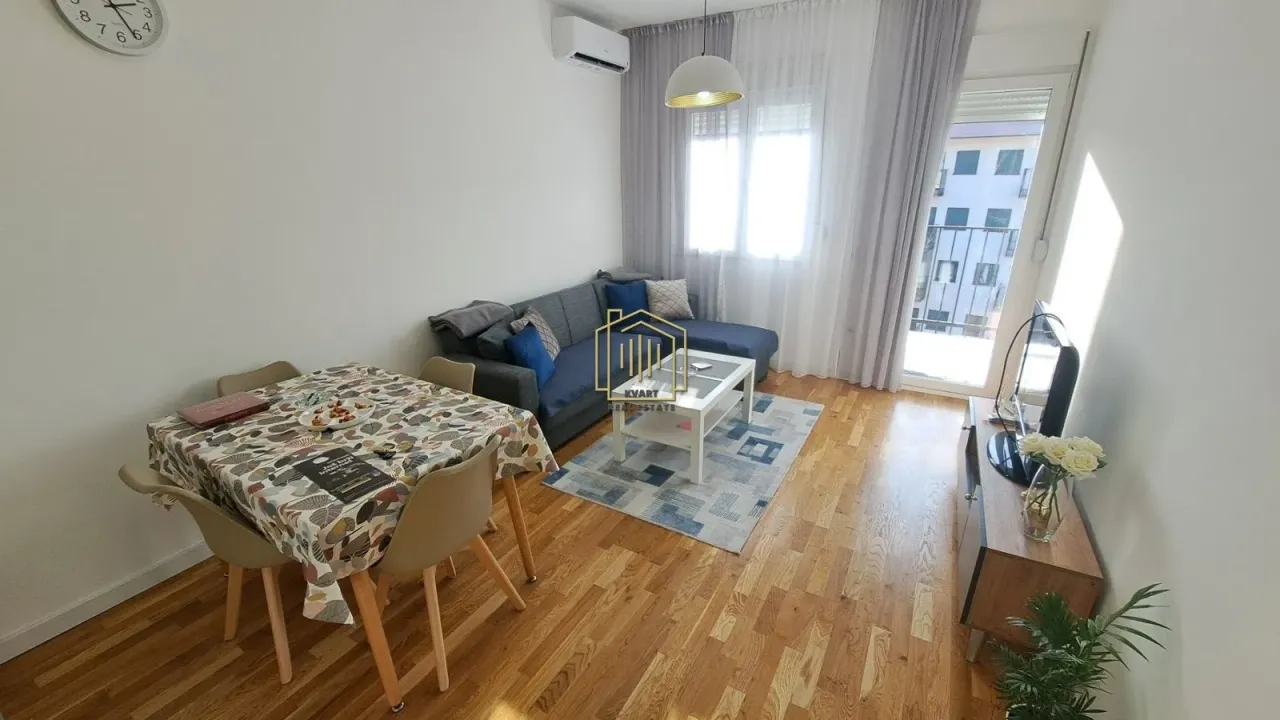 Izdavanje, jednosoban stan, 40m², Zabjelo, Podgorica