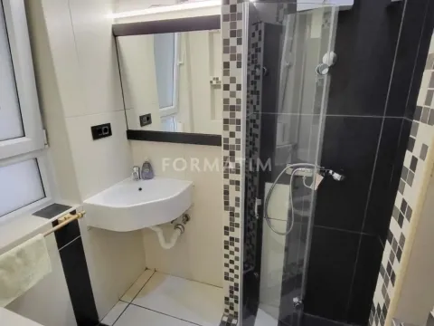 Rent, two bedroom apartment, 45m², Stari Grad, Beograd - image 7