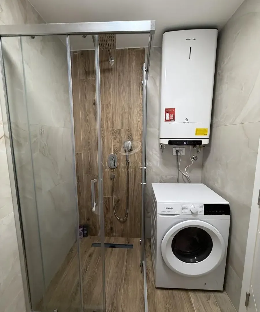 Izdavanje, jednosoban stan, 45m², Lekino Brdo, Voždovac Sve Podlokacije