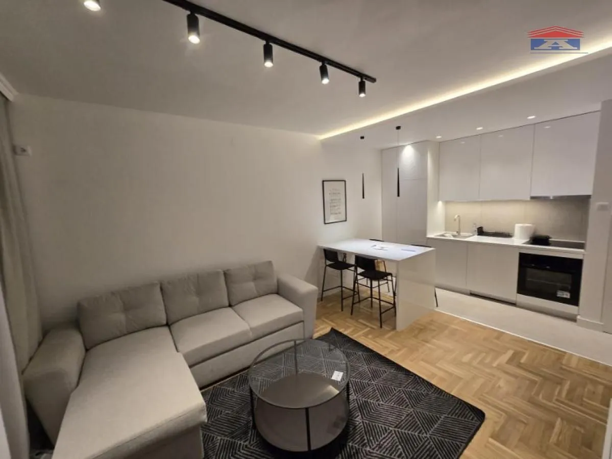 Rent, one bedroom apartment, 40m², Grbavica, Novi Sad Sve Podlokacije