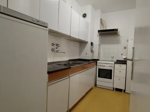 Rent, two bedroom apartment, 65m², Voždovac Sve Podlokacije, Beograd - image 8