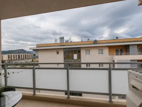 Rent, one bedroom apartment, 52m², City Kvart, Podgorica - image 10