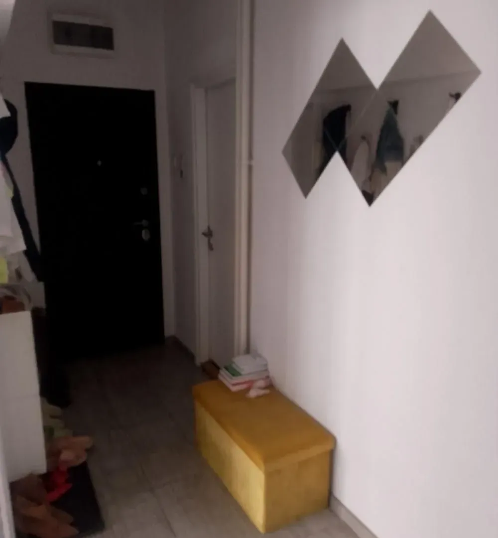 Izdavanje, trosoban stan, 77m², Južni Bulevar, Vračar Sve Podlokacije