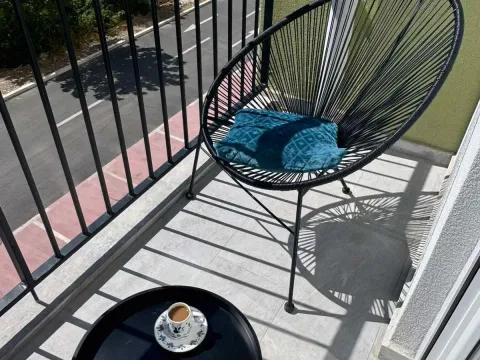 Izdavanje, jednosoban stan, 40m², Tuški Put, Podgorica - image 7