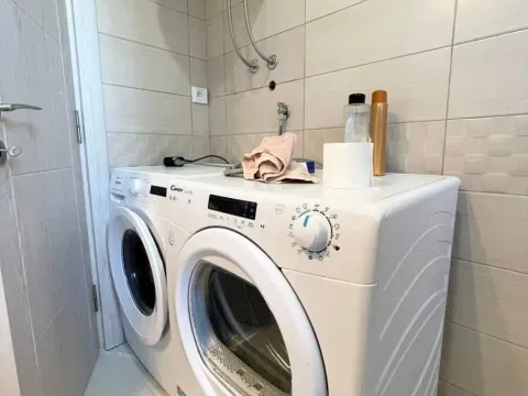 Izdavanje, kuća, 145m², Donji Kokoti, Podgorica - image 28