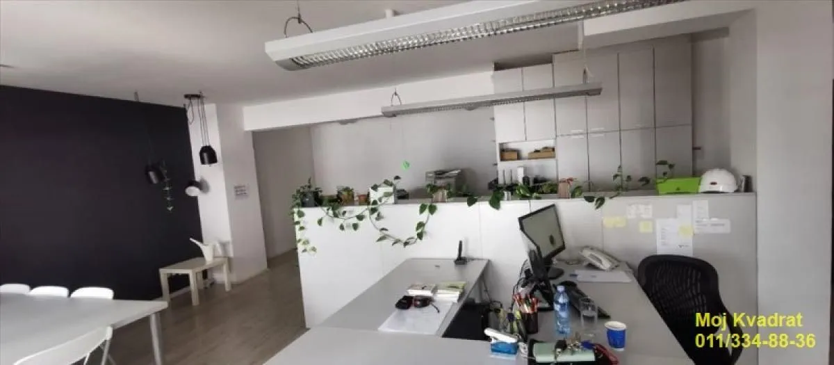 Rent, office space, 118m², Crveni Krst, Beograd