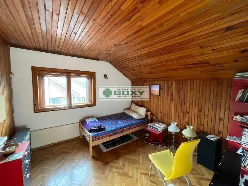 Sale, house, 230m², Kraljevo, Srbija